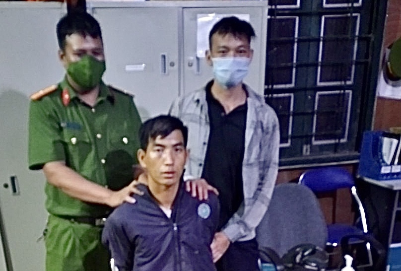 Công an huyện Nậm Pồ (Điện Biên) bắt 1 đối tượng thu giữ 19 bánh heroin